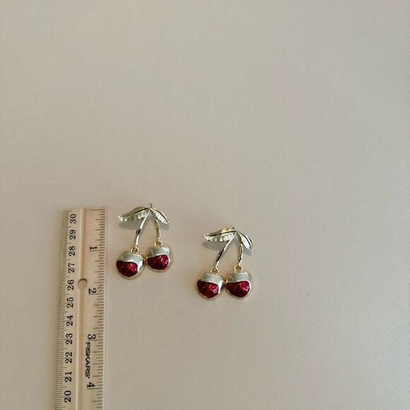 Cherry  earrings N1074 - Picture 4 of 4